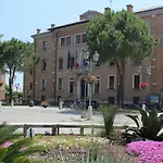 شقة Lovely Nest With Lagoon View And Terrace In