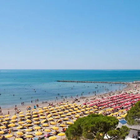 Lovely Nest With Lagoon View And Terrace In Apartamento