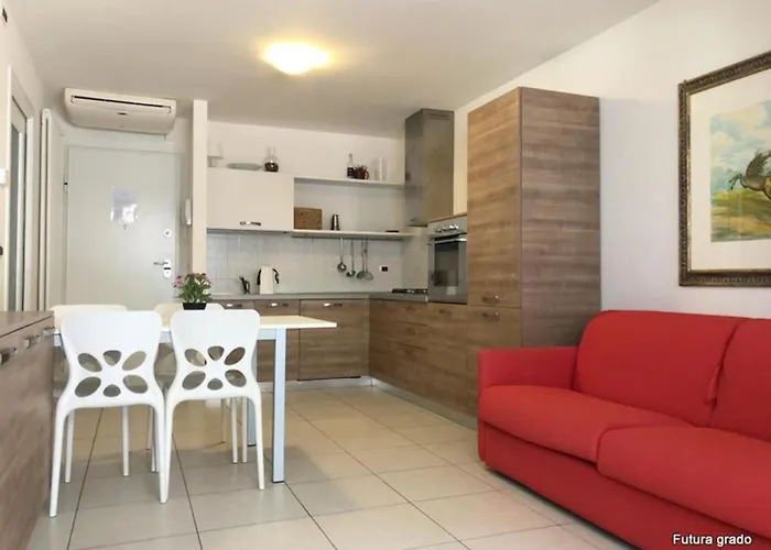 Lovely Nest With Lagoon View And Terrace In