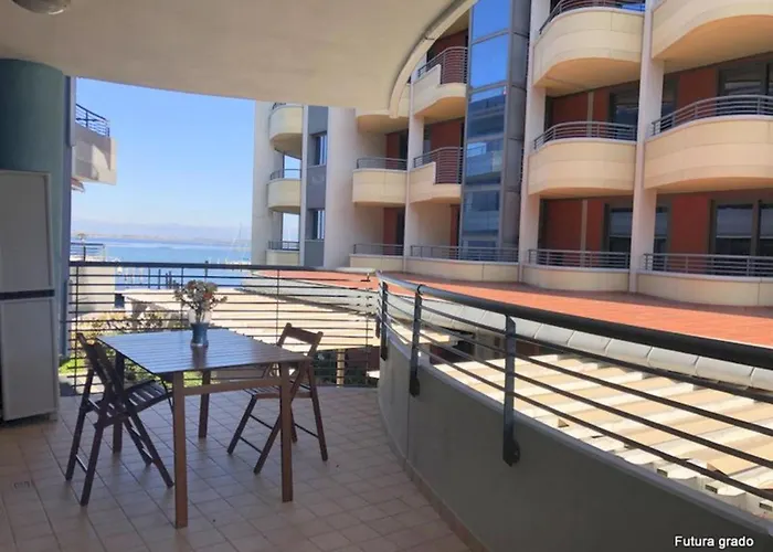 Appartement Lovely Nest With Lagoon View And Terrace In *